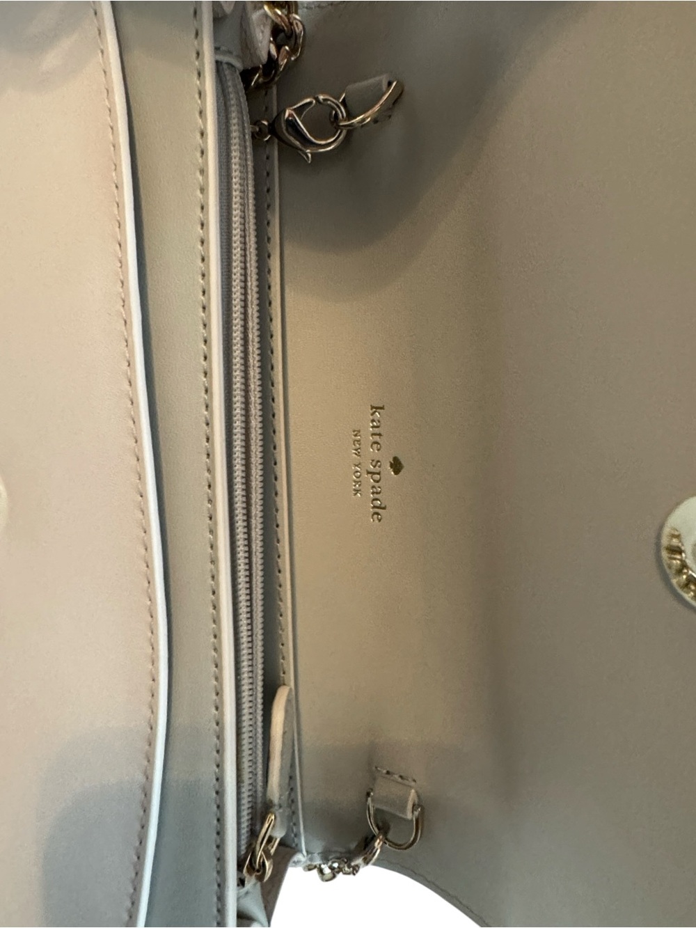 Kate Spade Emma White with grey lining Scalloped Flap Crossbody with Chain - Picture 6 of 7